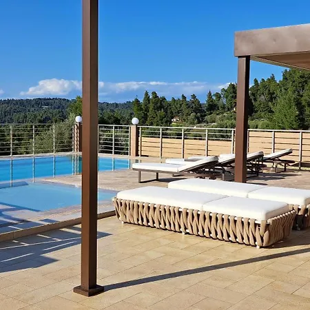 Aracelia With Private Pool فيلة سيفيري