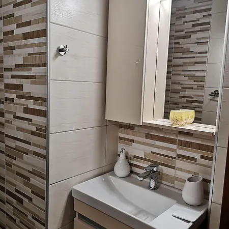 فيلة Aracelia With Private Pool سيفيري