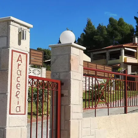 Aracelia With Private Pool