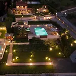Aracelia With Private Pool Villa *