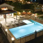 Villa Aracelia With Private Pool Siviri