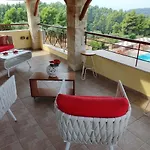 Villa Aracelia With Private Pool *