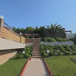 Aracelia With Private Pool Villa