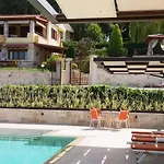 Aracelia With Private Pool Villa