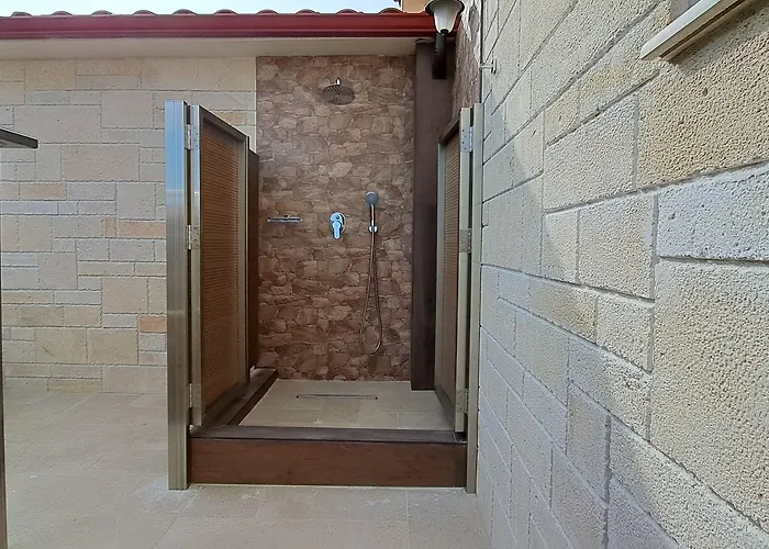 Villa Aracelia With Private Pool