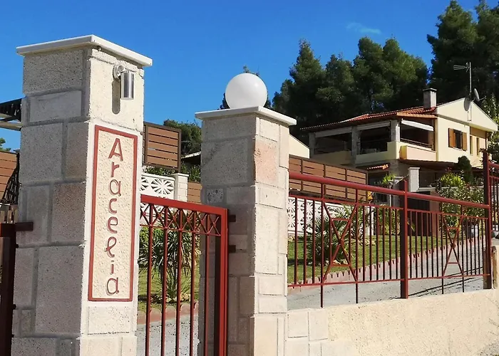 Aracelia With Private Pool