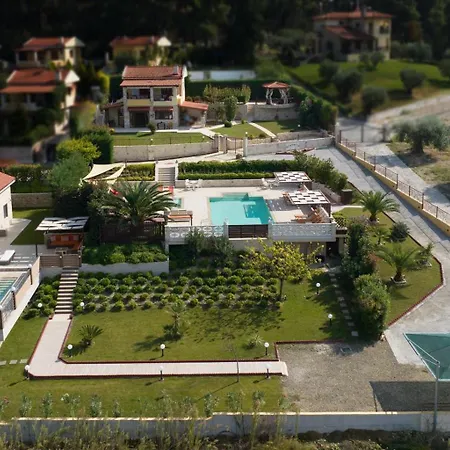 Aracelia With Private Pool *