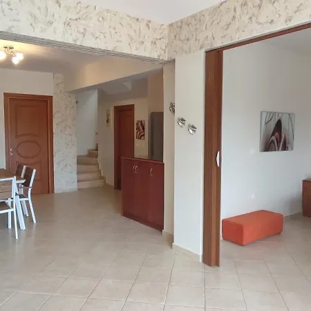 Vila Aracelia With Private Pool Siviri