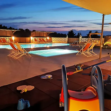 Aracelia With Private Pool Siviri