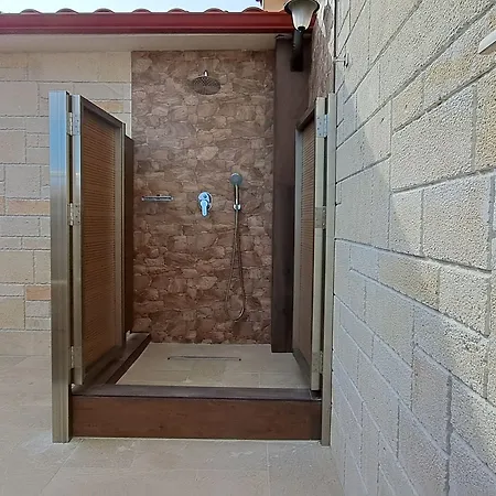 Vila Aracelia With Private Pool