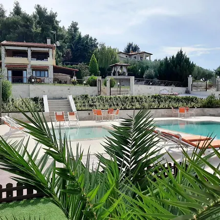 Aracelia With Private Pool Vila Siviri