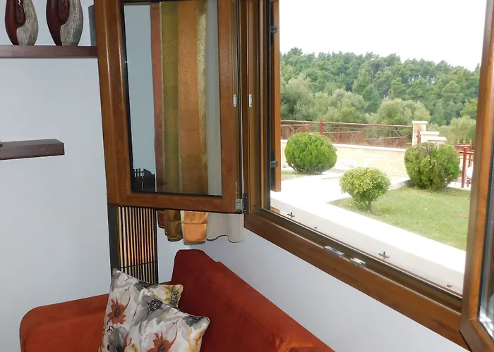 Aracelia With Private Pool Villa