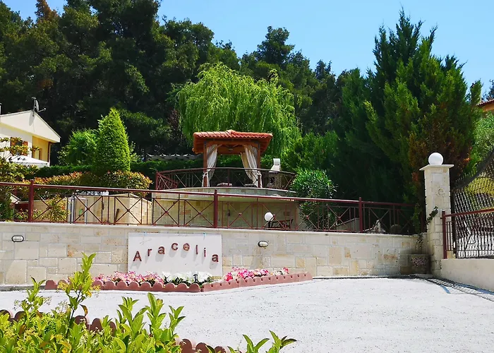 Aracelia With Private Pool *